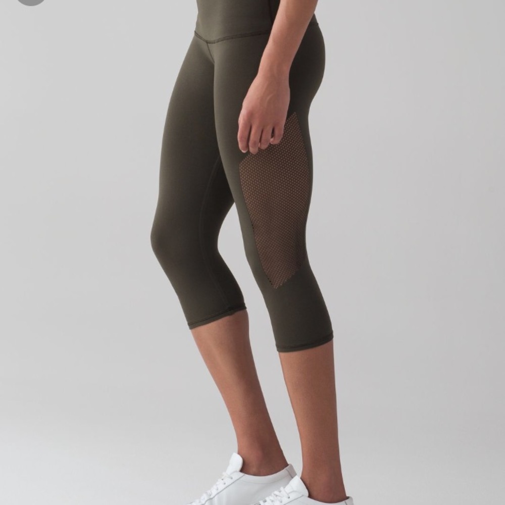 Lululemon Cropped Leggings